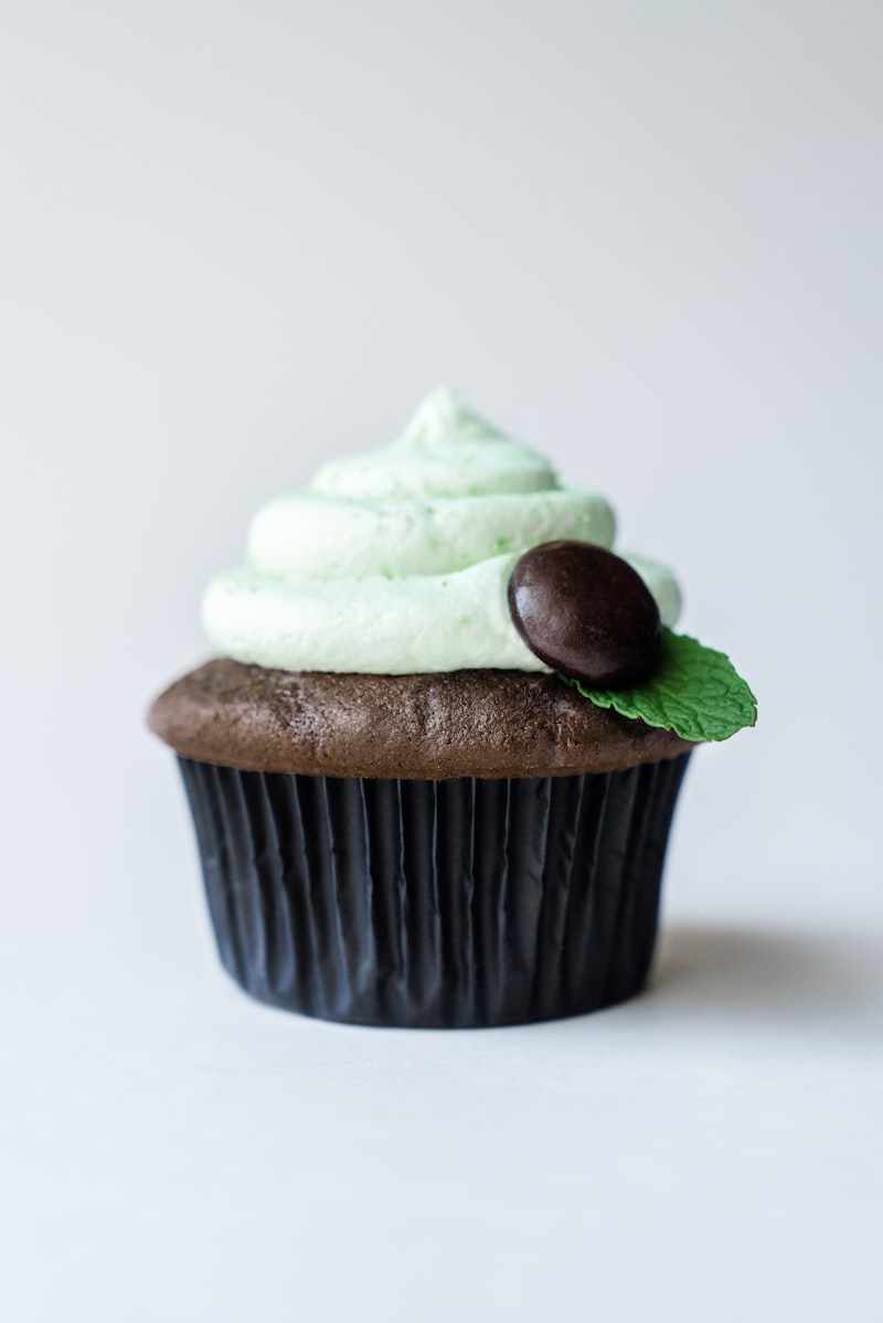 Beautifully decorated cupcakes in Ipswich by Cakes By Holly